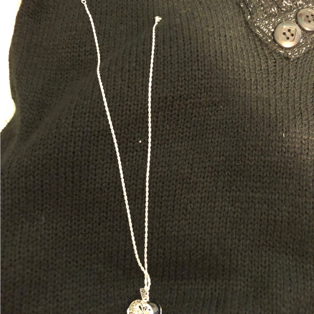 Double Sided Locket - Picture 6 of 7